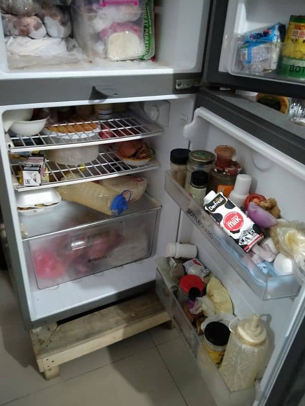 Haier Fridge just kike new 4