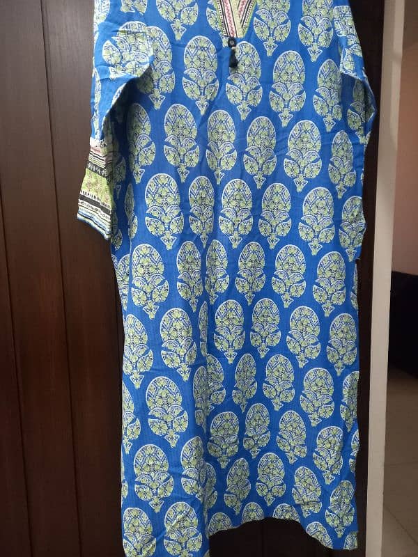 Lawn dresses for sale 2