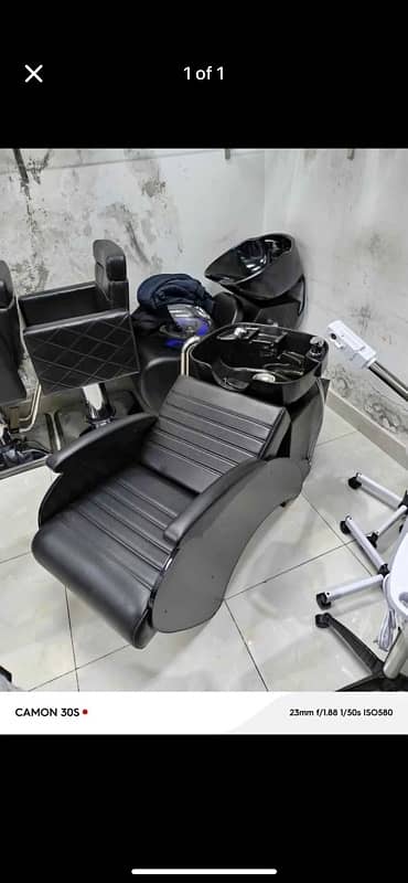 Barber Chair Salon chair Makeup chair salon design 4