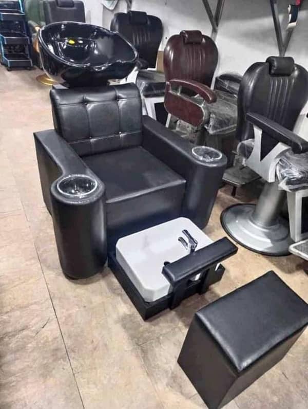 Barber Chair Salon chair Makeup chair salon design 9