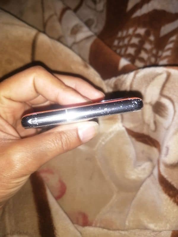 Samsung s20 plus 5g 12 128 for sale non pta no dot only back cracked 6