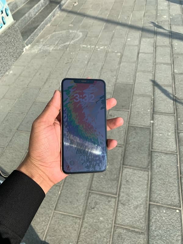 I Phone 11 pro max 64GB JV NoN PTA 5