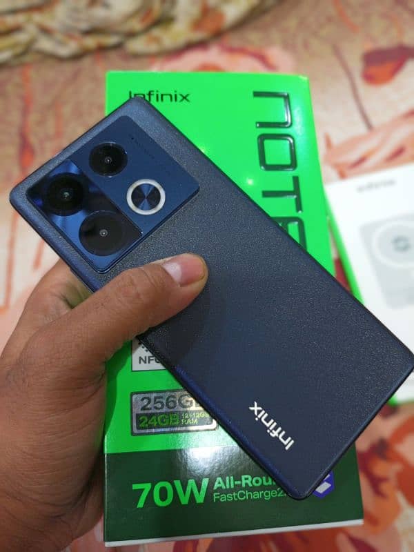 Infinix note 40 pro 12/256 box open 11 month worantyy cont 03452502539 2