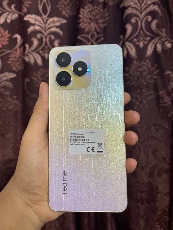 Realme C53 3