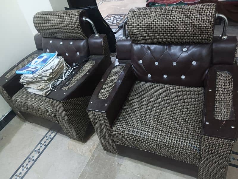 Elegant Sofa Set 7 Seater for sale 1