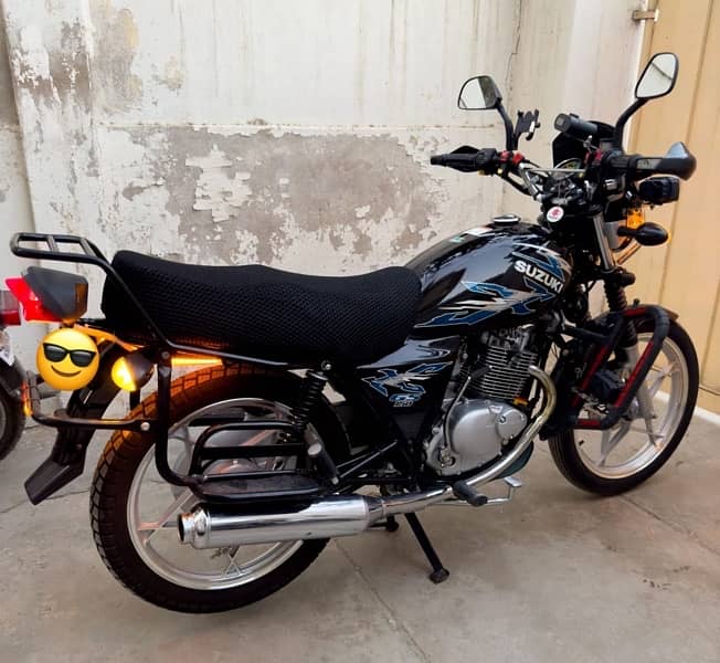 Suzuki GS-150 SE Zero Meter Conditon 2