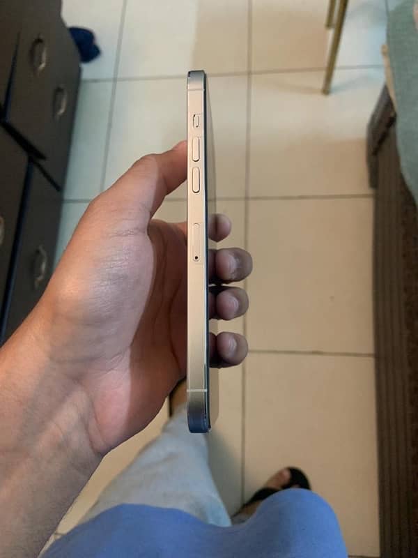 iphone 14 pro max 256gb non pta FU 2 months esim tim remaining 2