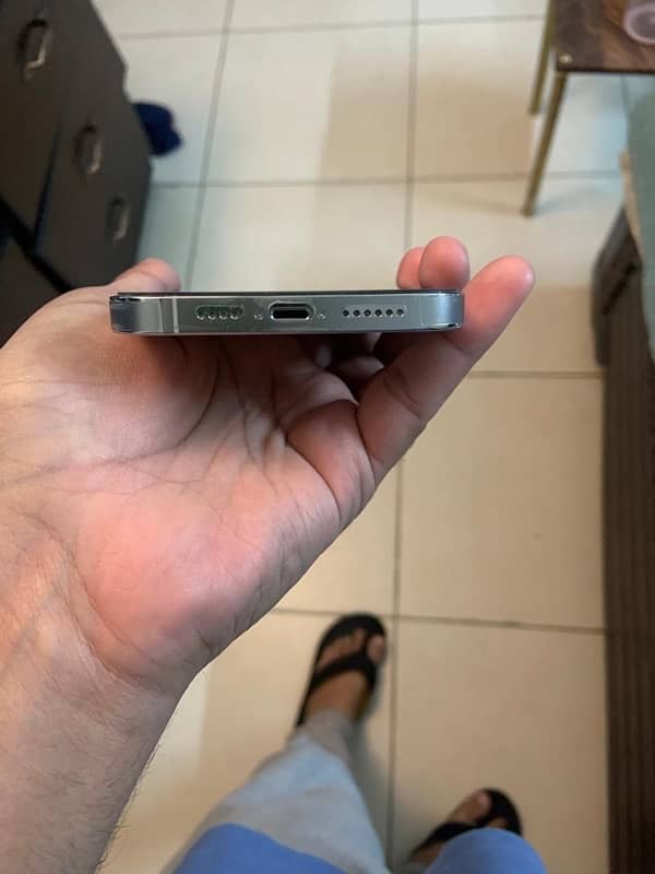 iphone 14 pro max 256gb non pta FU 2 months esim tim remaining 5