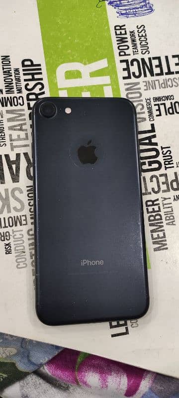 Iphone 7 PTA approved 128gb 1