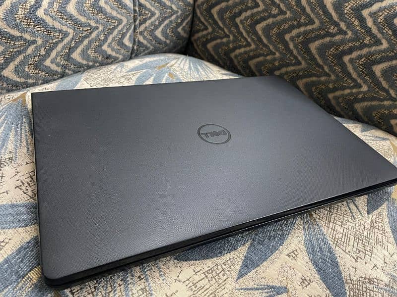 Dell Inspiron 15 3576 Core i5 7th Gen 5