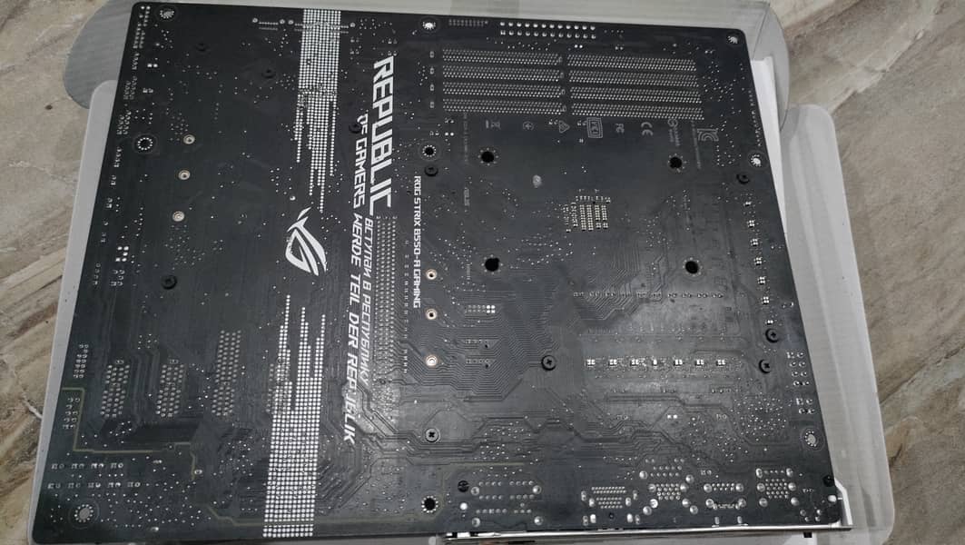 Ryzen 5 5600 + B550 Motherboard + 16GB/32GB DDR4 Rams 5