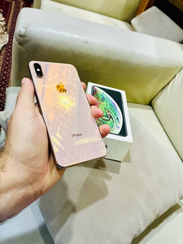 iphone xs max PTA Approved 256 9