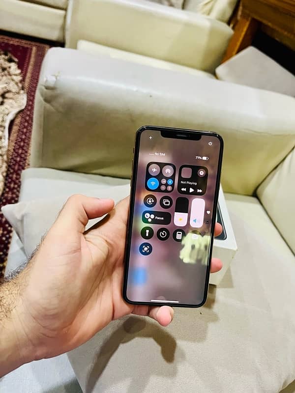 iphone xs max PTA Approved 256 12