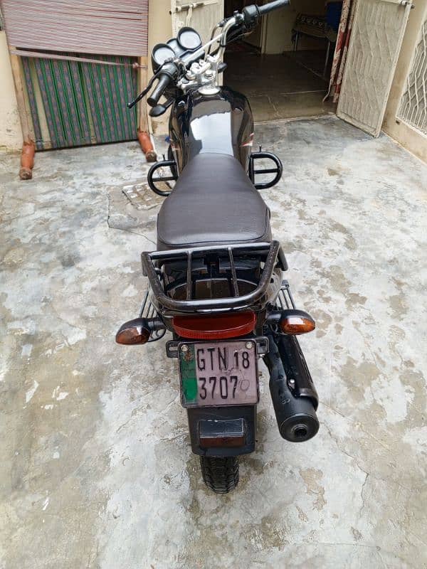 yamahayb125z 2018 model 8