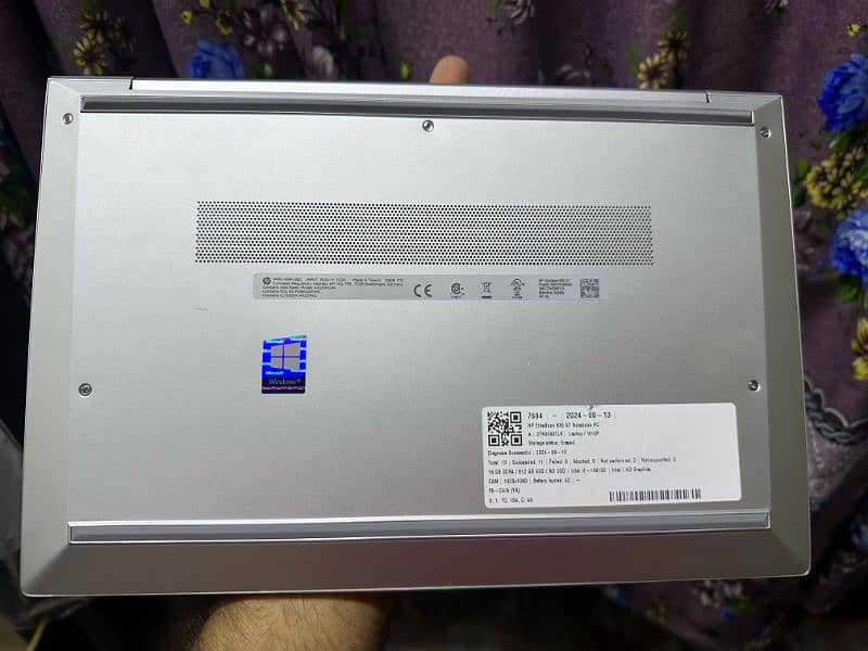 hp original laptop 1