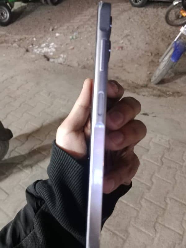 Galaxy A06 10 10 condition 1 month use only 4