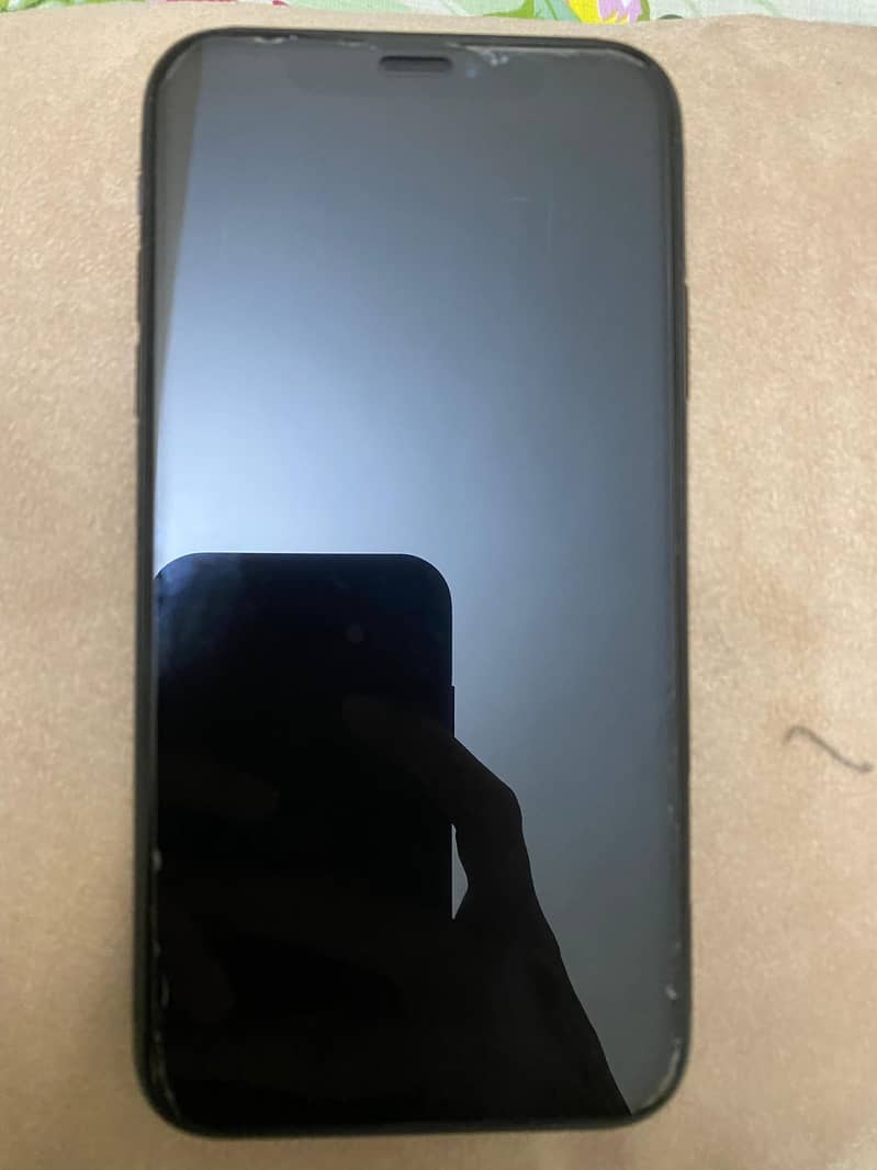 Apple iPhone XR 4