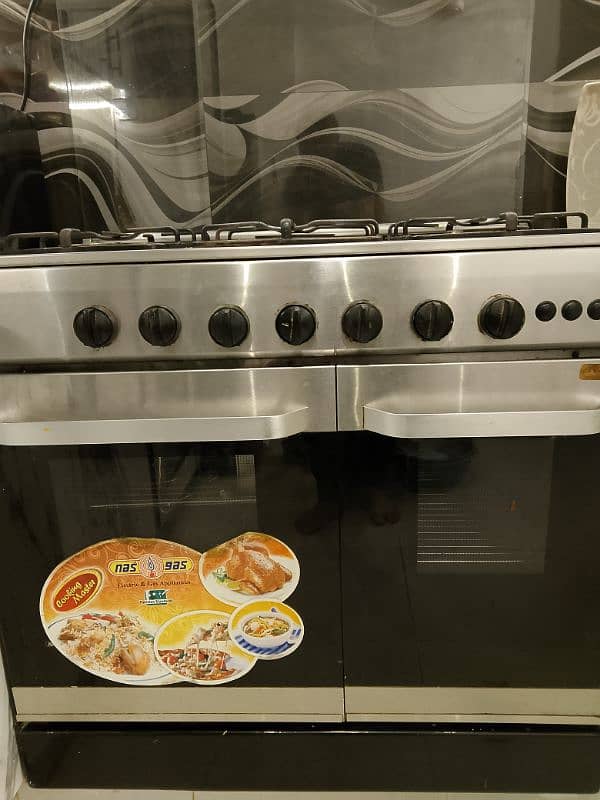 Nasgas Cooking Range Glass Top 5 Burner Excellent Condition 2