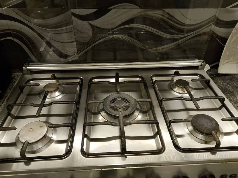 Nasgas Cooking Range Glass Top 5 Burner Excellent Condition 4