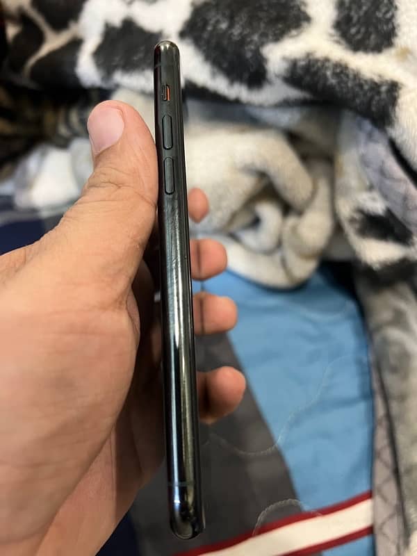 iphone 11 pro pta approved 9