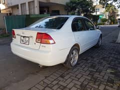 Honda Civic EXi 2005