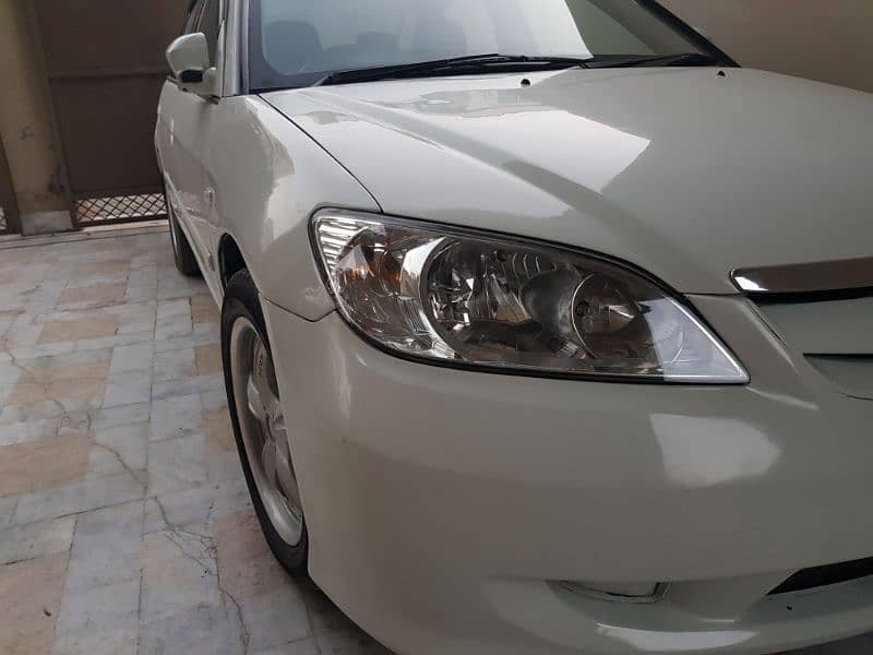 Honda Civic EXi 2005 4