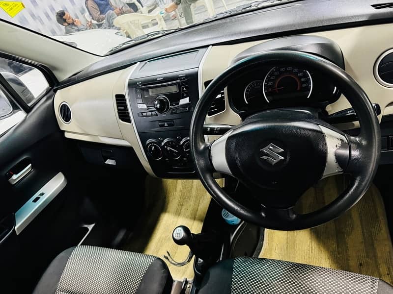 Suzuki Wagon R 2018 11