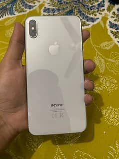 iphone Xsmax 64gb. water pack. health 78. Face ID working all ok