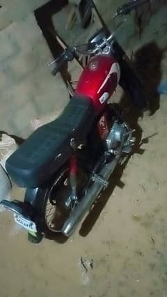 bike bilkul 10 by 10 hea good condition enjan sea BH bilkul ok hea