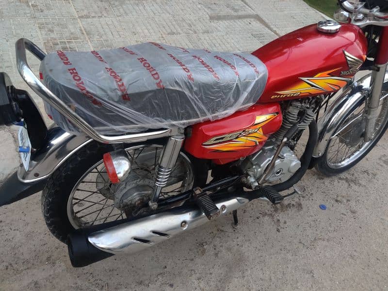 Honda 125 model 2021 Karachi number contact number 03190409233 4