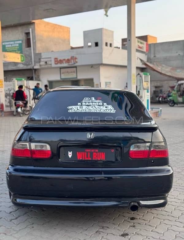 Honda civic 1995 3