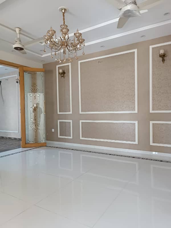 10 marla ultra luxury modern house available for rent in jasmin block bahria town lahore 30