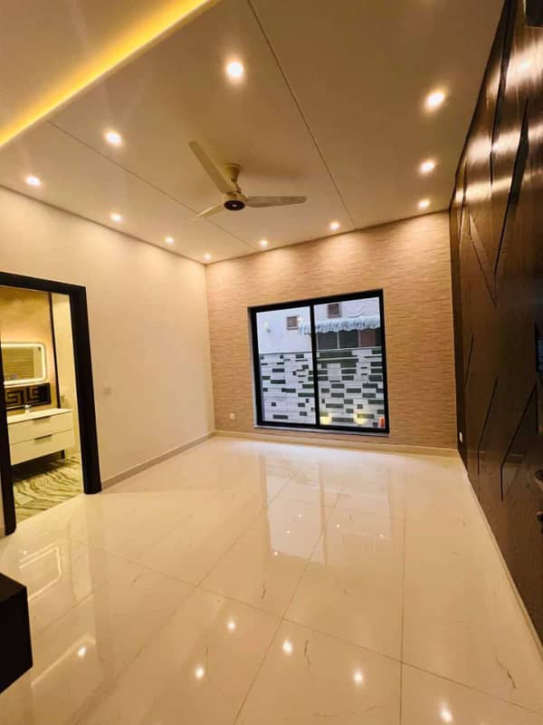 10 marla ultra luxury modern house available for rent in jasmin block bahria town lahore 38