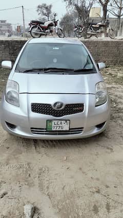 Toyota Vitz 2007