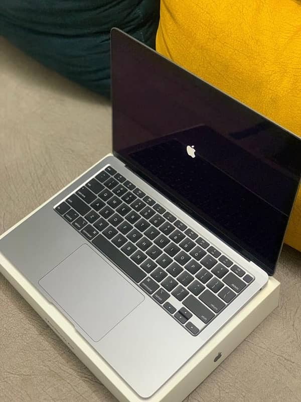 MACBOOK M1 AIR (2020) CTO Model M1 CHIP (16/512gb) … 2