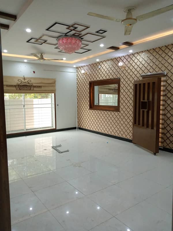 5 Marla Like Brand New House Available For Rent in AA Block Bahria Town Lahore 1