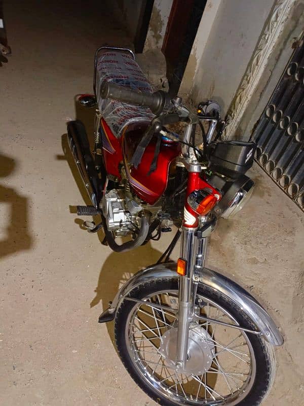 Honda 125 koe Kam nah ha 10/10 kandeshan ha 2