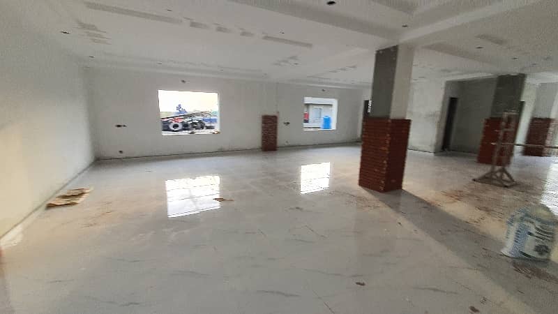 1Kanal Commercial Building With 3 Floor Commercial Near UCP Johar Town 6