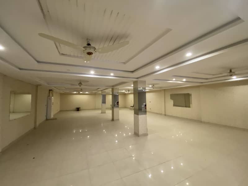 1 Kanal Commercial Basement For Rent Office Use Opposite Emporium MallJohar Town 7