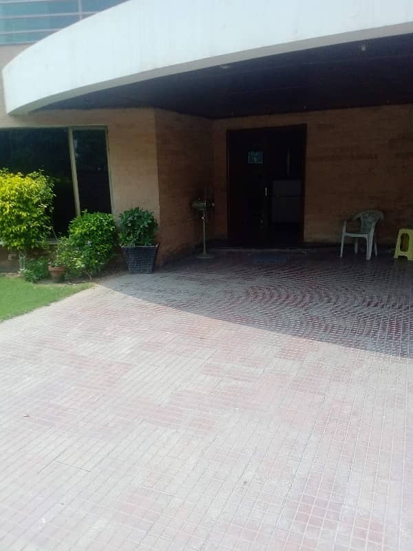 1 Kanal House Fo4 Silent Office Use Near Canal Road J1 Block Johar Town 2