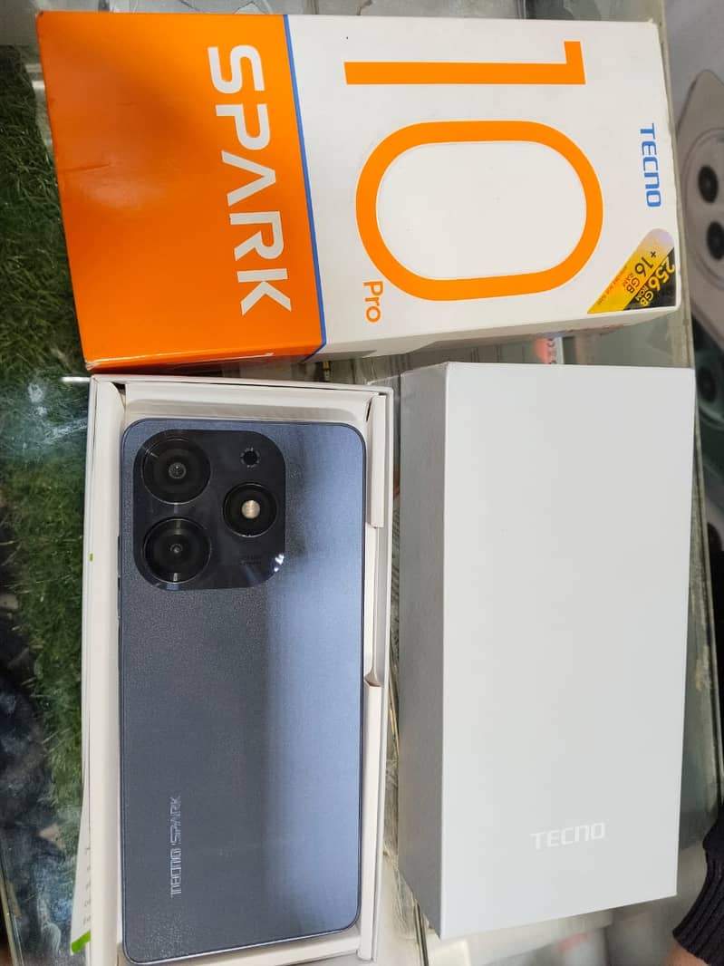 tecno spark 10 pro 256 gb 0