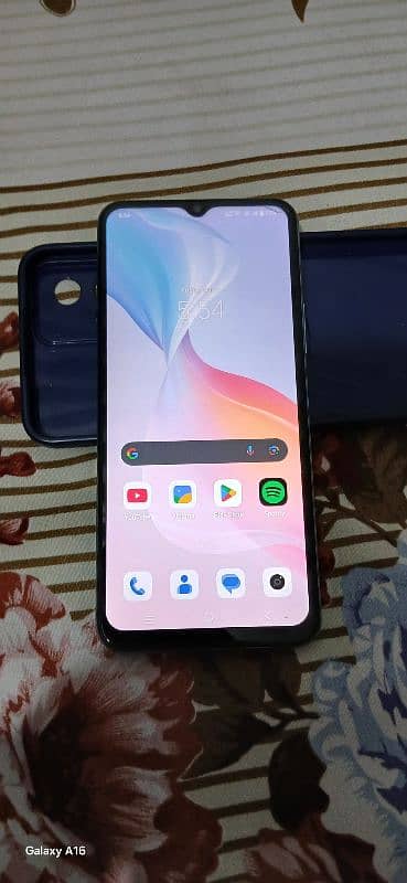 vivo y33s 8+4 ram 128 rom condition 10/9 duel Sim pta approve 0