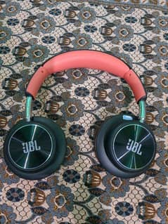 Jbl headphones j-08