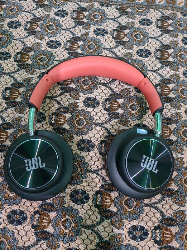 Jbl headphones j-08 0