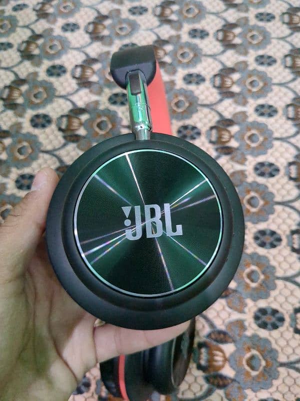 Jbl headphones j-08 3