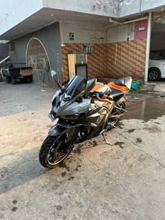 Yamaha R3 (400cc) 2017 10/9 condition