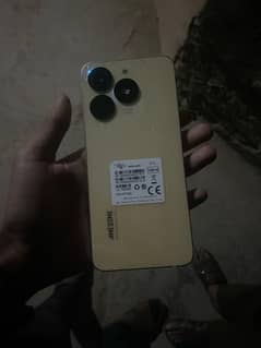 itel a70 with box and wernty 12/128