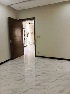 3 Bedrooms Upper Portion In Dha 1