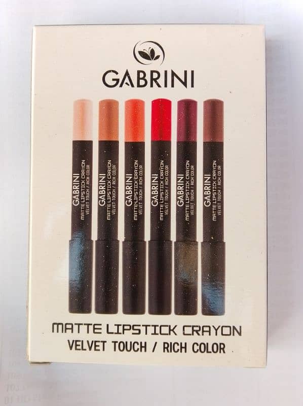 Eveline gabrini cosmetic 18