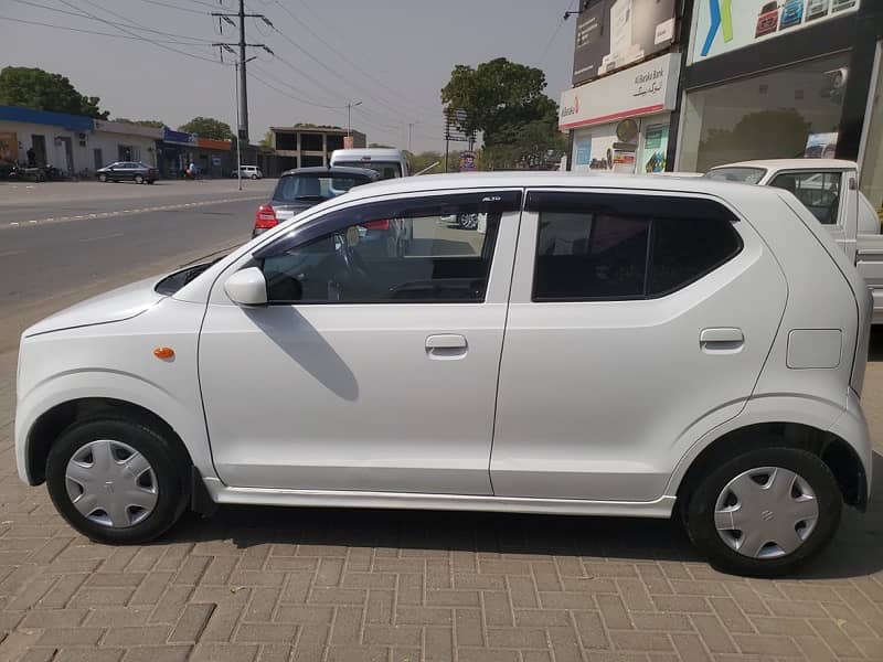 Suzuki Alto 2022 3